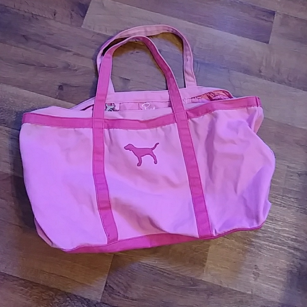Tote bag.