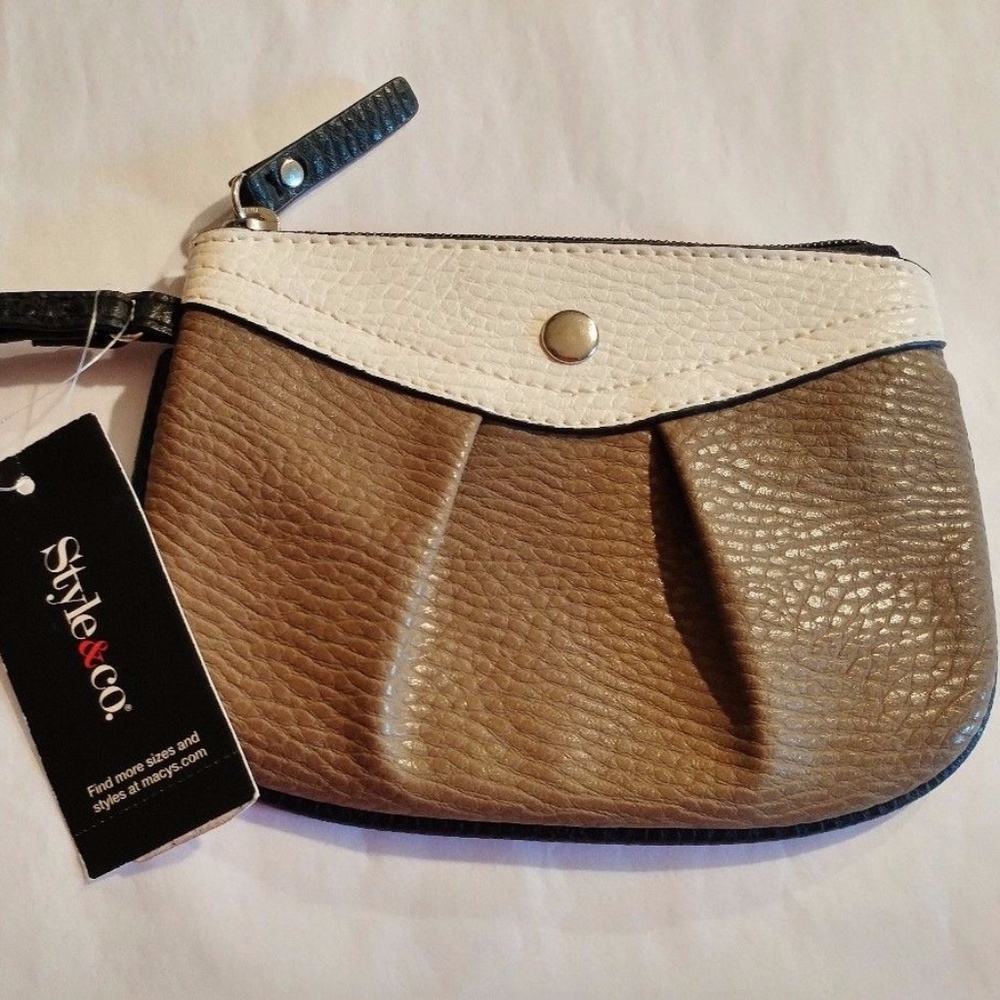 Style & Co. Hannah Wristlet