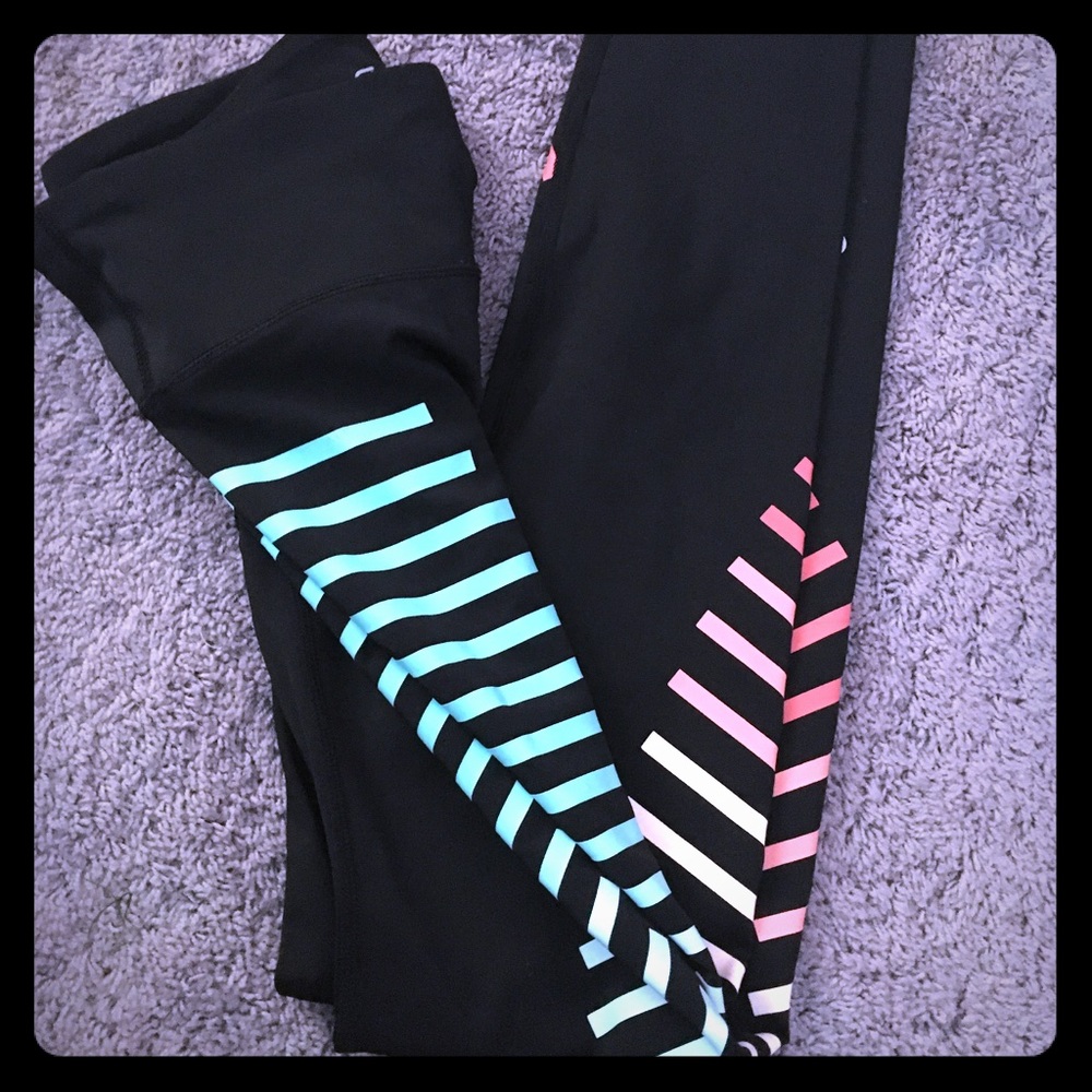 Rainbow Gap Leggings xs