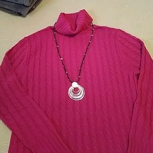 💝 beautiful raspberry color sweater🍁