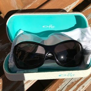 Oakley Grapevine Sunglasses