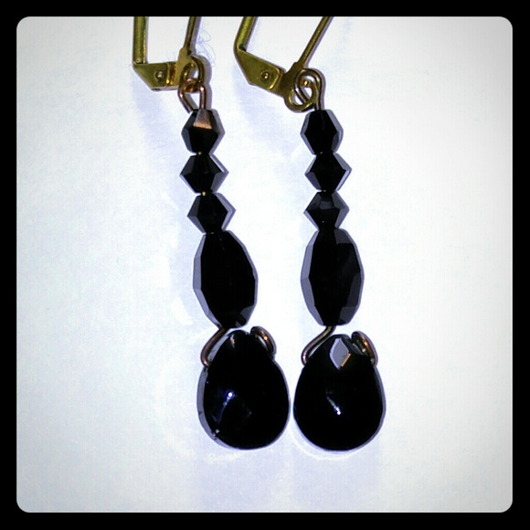 #0089 Ebony Faceted Crystal Drop Earrings - Picture 1 of 3