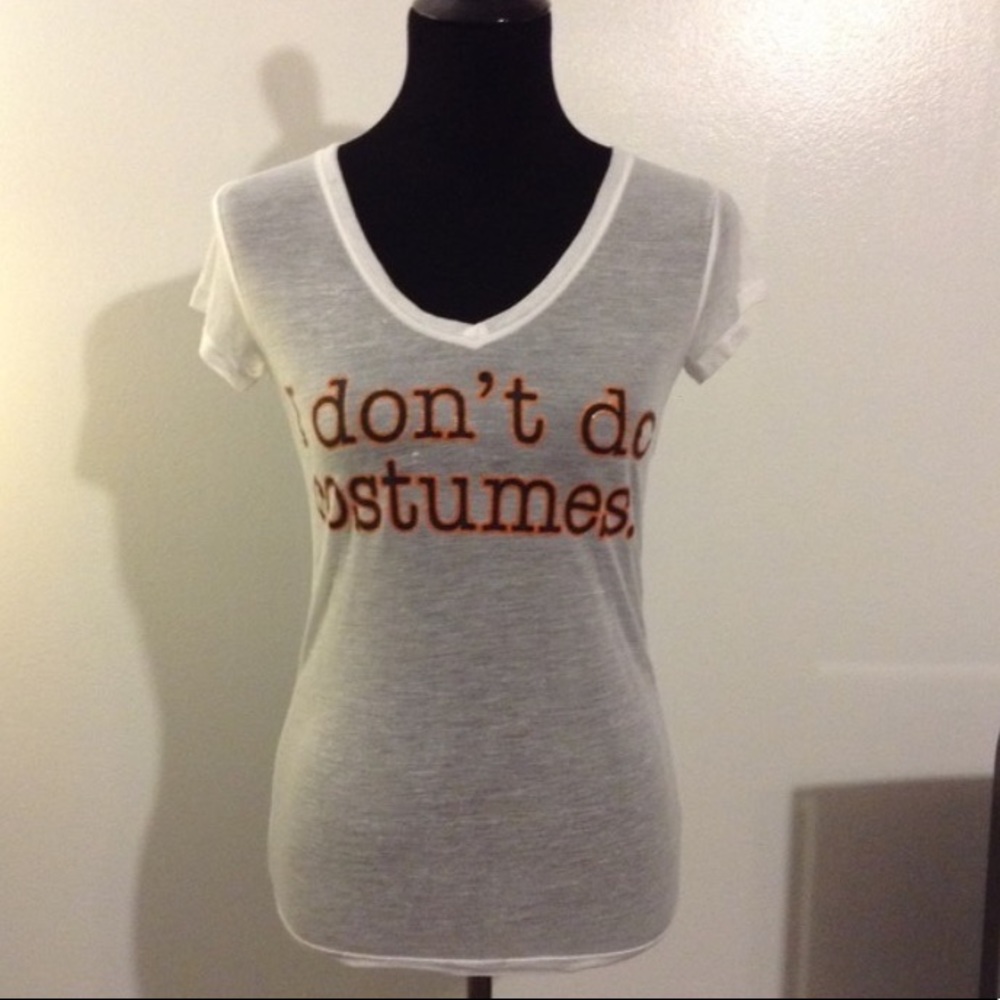 NEW - RRR v-neck white burntout t-shirt SM