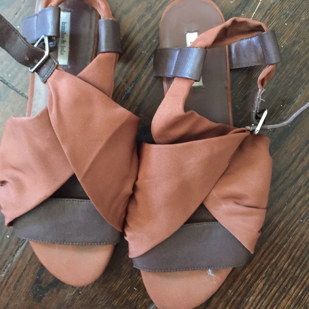 Bimba y Lola flat sandals