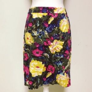 J.Crew floral pencil skirt (size 8) J.Crew floral pencil skirt (size 8)