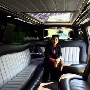 Meet your Posher, Hussein