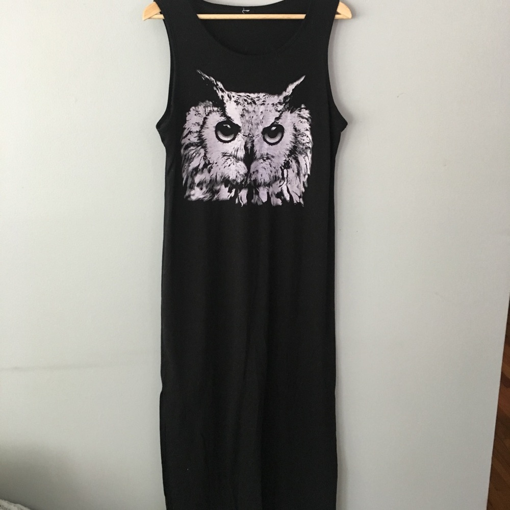 Maxi dress with owl graphic
