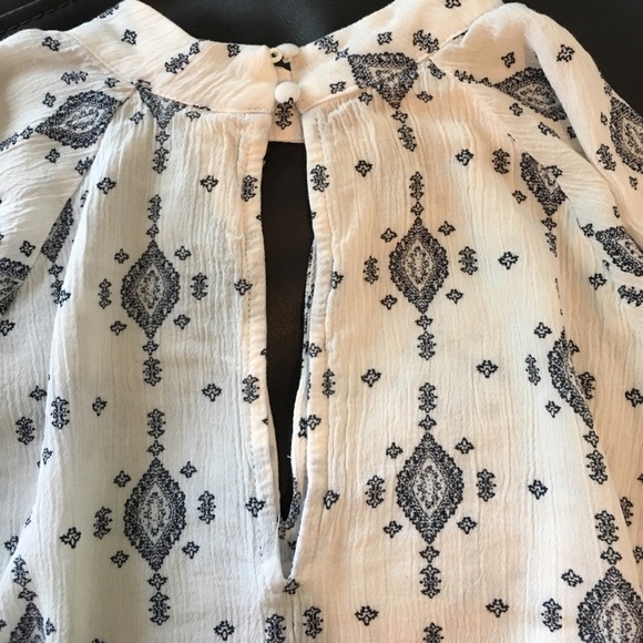 Super cute-soft top - Picture 3 of 3