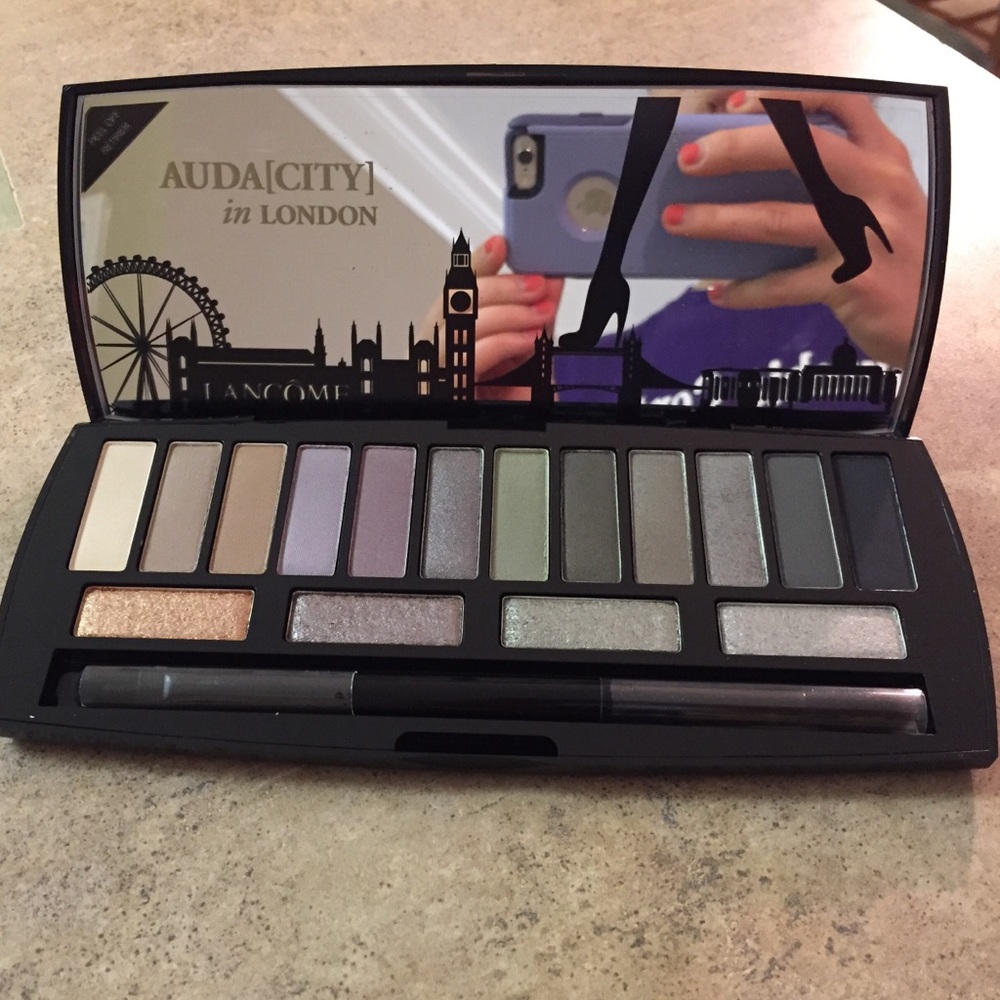 Lancôme Auda[city] in London.  Eyeshadow Palette.