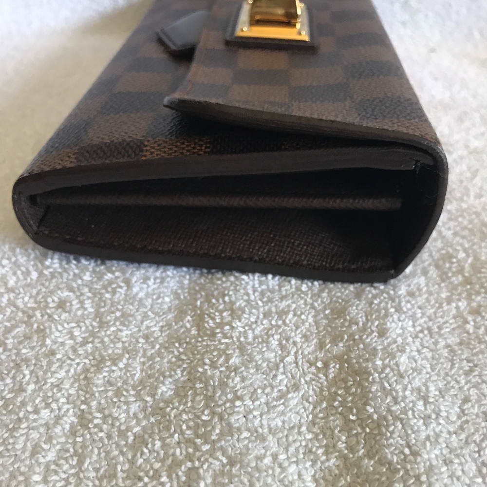 Vintage Louis Vuitton Rosebery Wallet - Picture 3 of 8