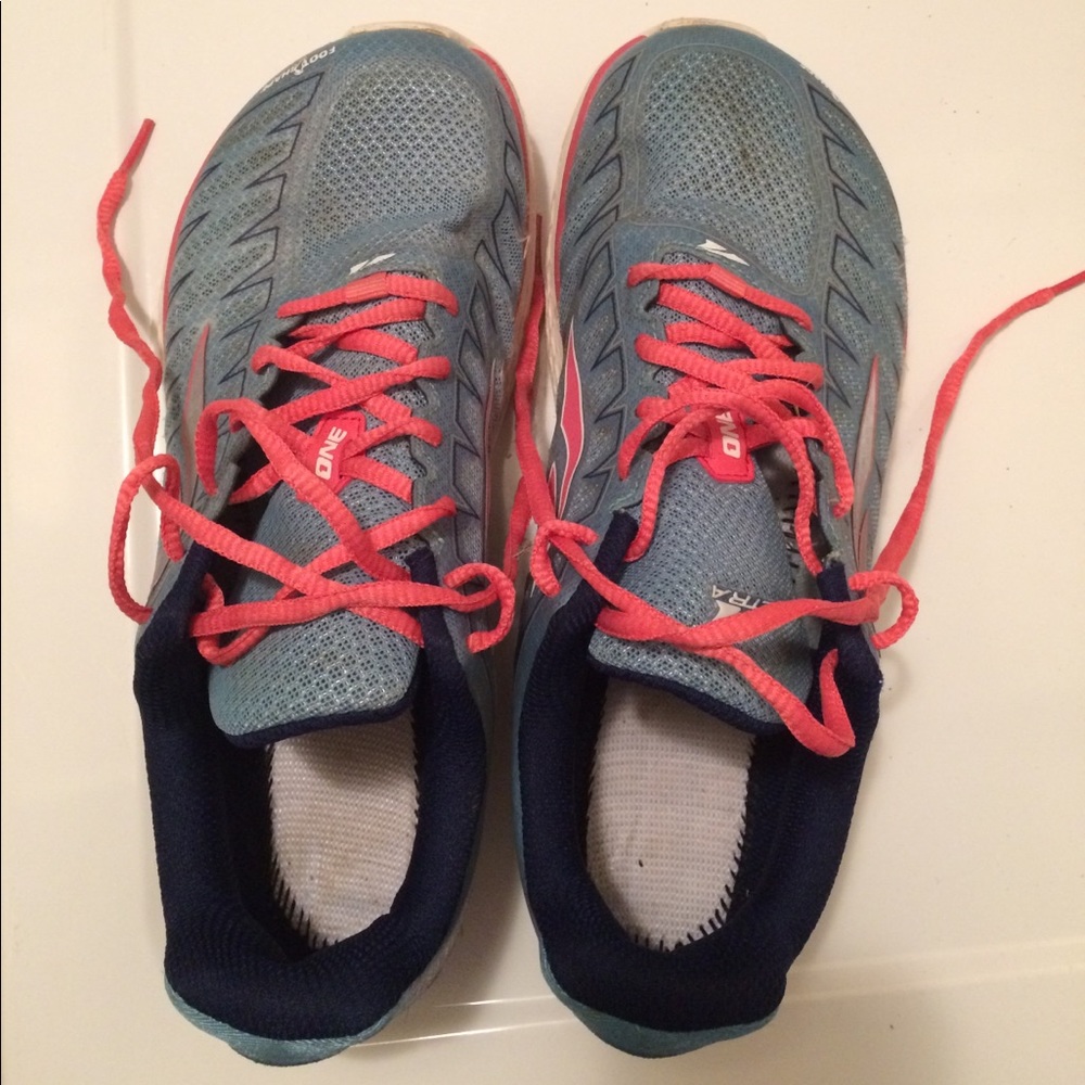Women's Altra Size 7