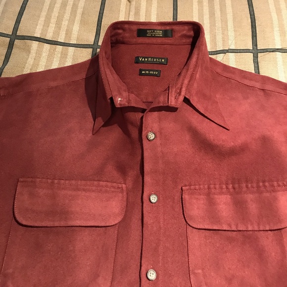 Long sleeve (suede like) dress shirt. - Picture 4 of 6