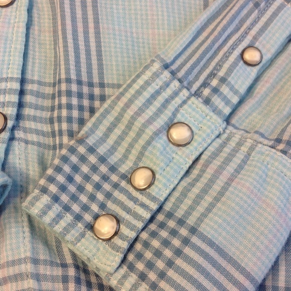 American Eagle Outfitters plaid button up shirt - Picture 3 of 5