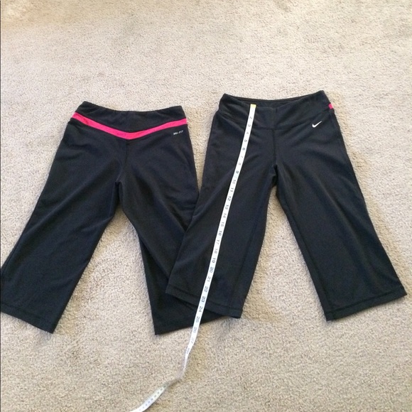 2 Nike Dri Fit Capris - Picture 2 of 7