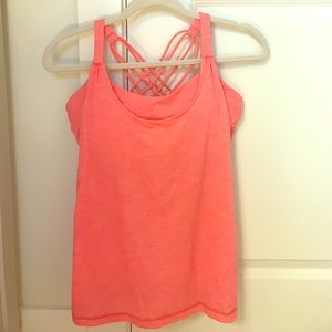 Lululemon tank