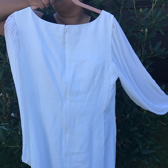 White House Black Market long sleeve dress - Picture 4 of 4