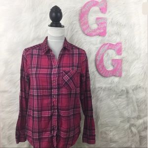 American Eagle Boyfriend Shirt Pink Plaid Shirt American Eagle Boyfriend Shirt Pink Plaid Shirt