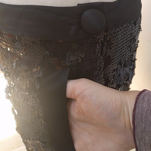 Notice Black Sequin Skirt Satin Trim w Pockets! - Picture 2 of 4