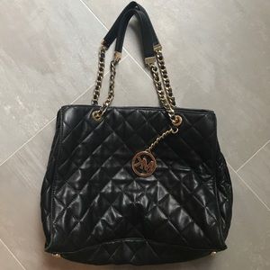 Large quilted Michael Kors purse Large quilted Michael Kors purse