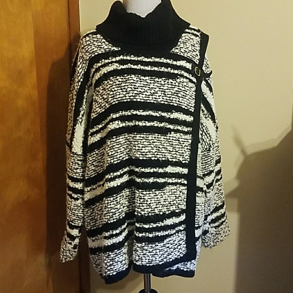 Calvin Klein Sweater
