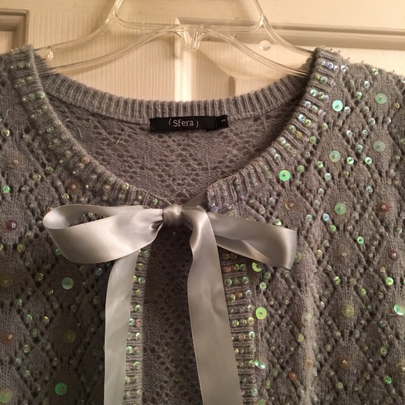 Like new! Sparkle holiday shirt-sleeve cover up - Picture 2 of 4