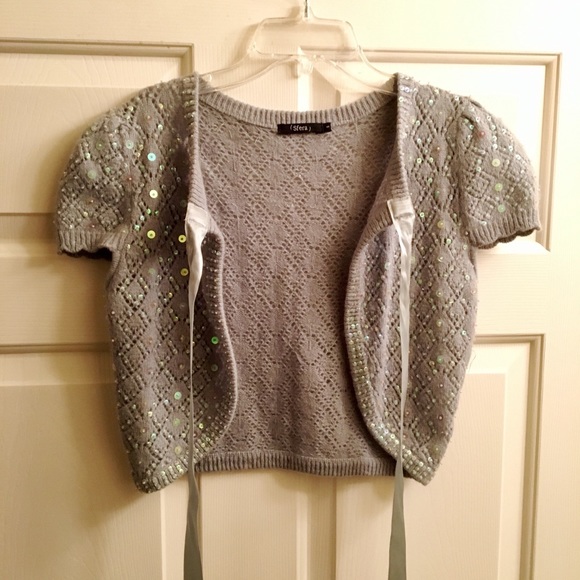 Like new! Sparkle holiday shirt-sleeve cover up - Picture 3 of 4
