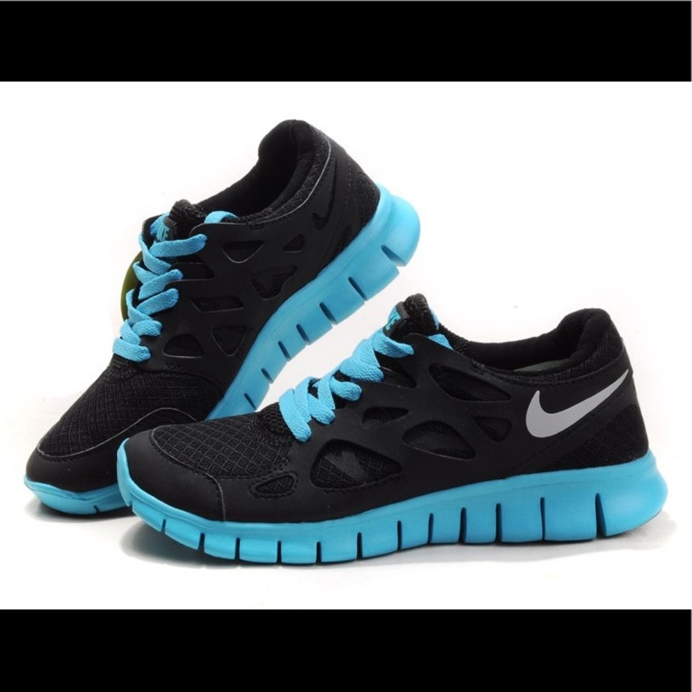 Black and light blue Nike free run 2 sneakers