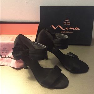 Nina Black Satin heels Nina Black Satin heels