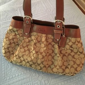 Large Coach Purse *sale*
