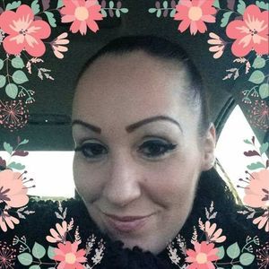 Meet your Posher, Stacy