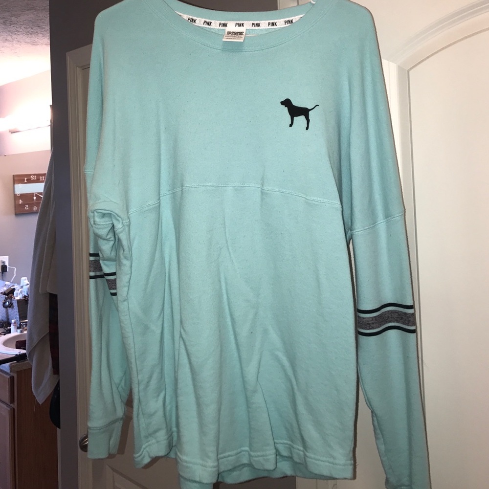 Beautiful teal VS Pink crew neck