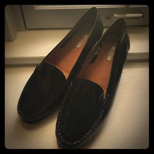 Patent leather Geox loafters!