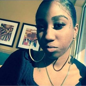 Meet your Posher, Kera