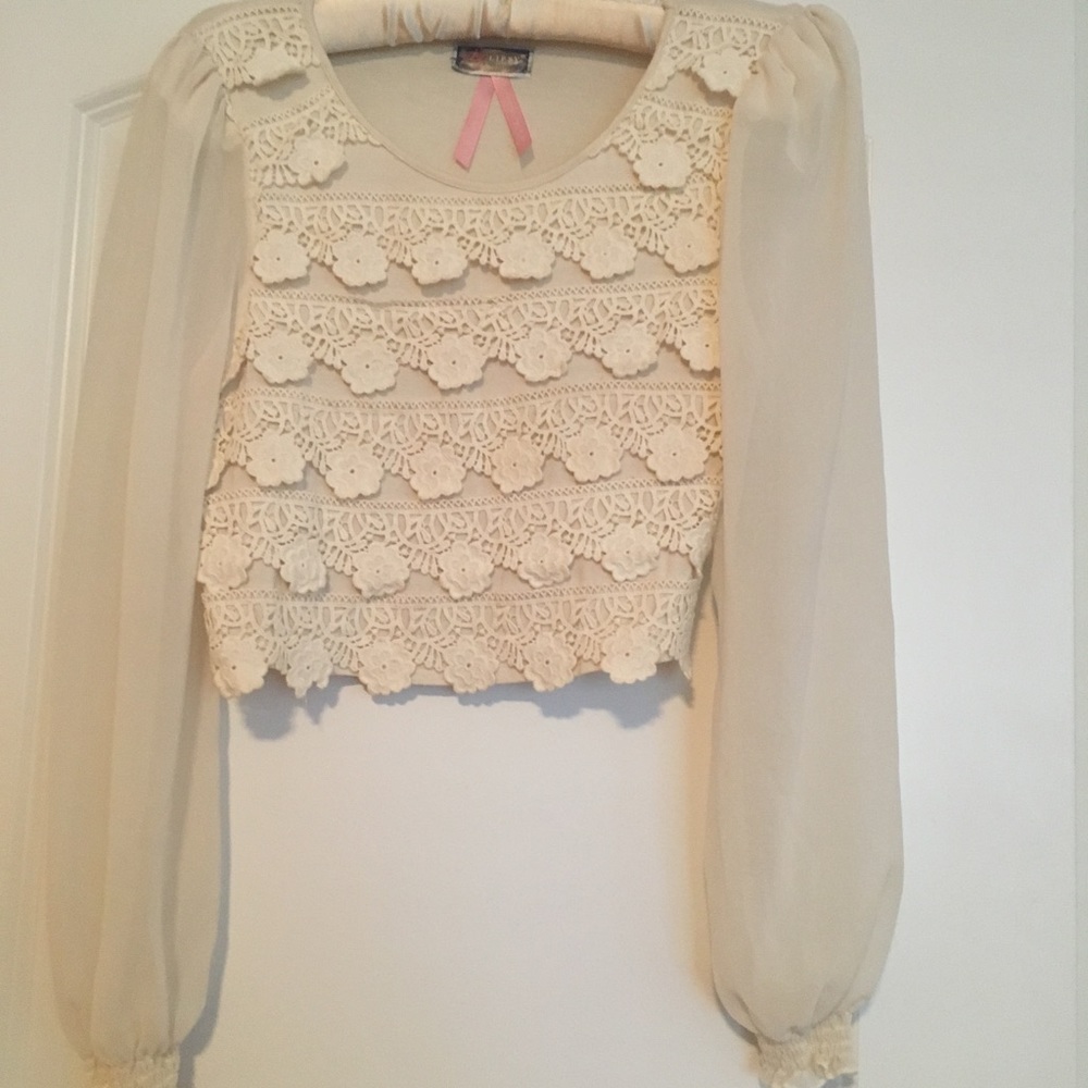 Gorgeous cream crop top