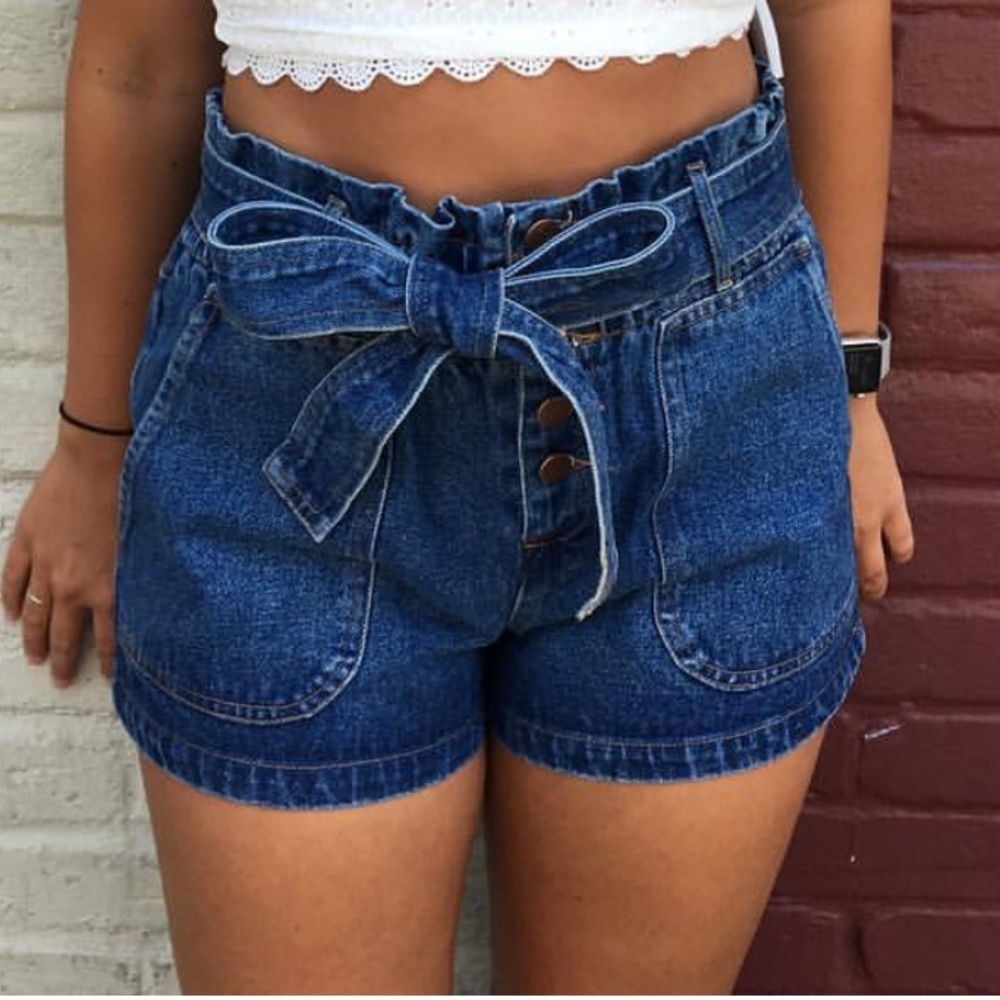 Denim paper bag waist shorts