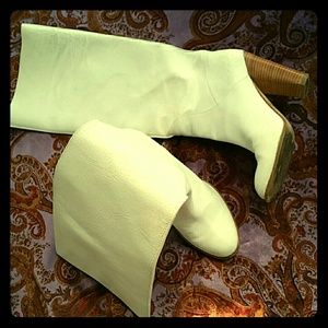 White Lightning boots