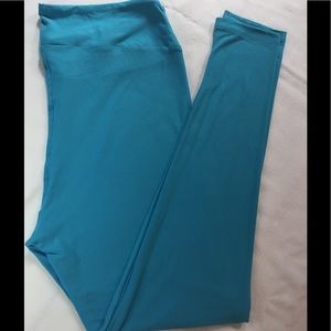 LuLaRoe Leggings TC TURQUOISE!  NWOT. Price Firm.