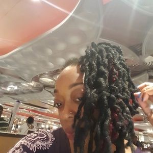 Meet your Posher, Tracey