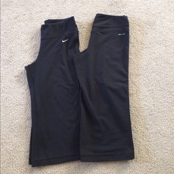 BUNDLE OF 2 - Nike Dri-Fit Capris - Picture 1 of 5