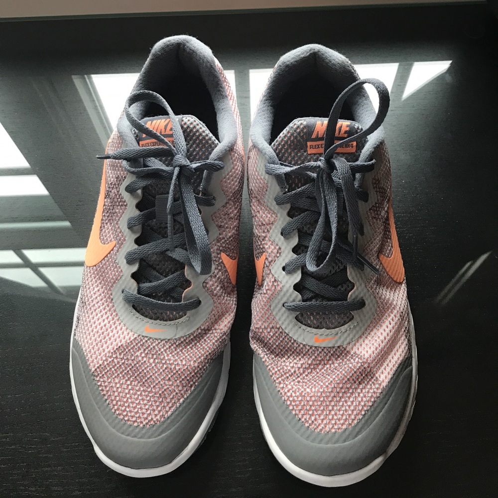 Nike Flex Experience RN 4