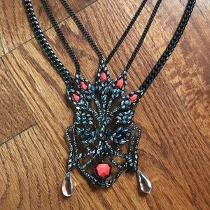 NWOT Gunmetal Tribal Mask Necklace