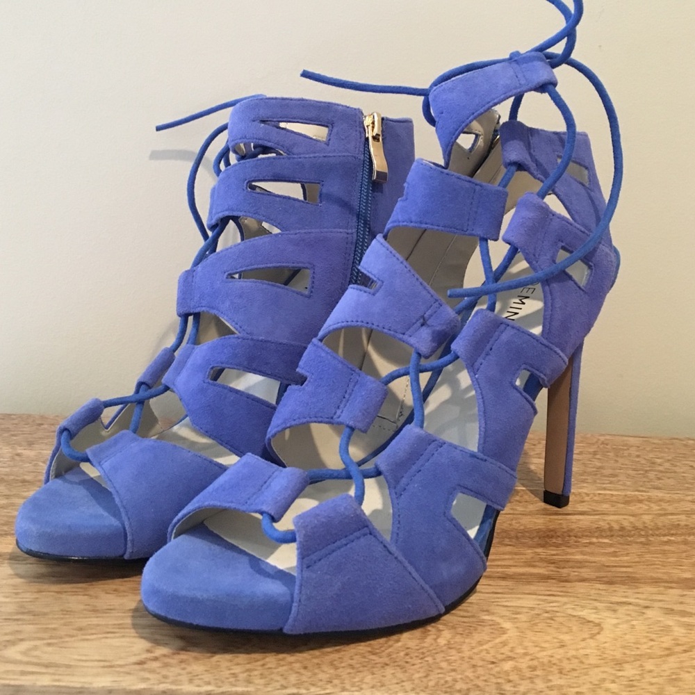 New Shoemint Blue Suede Cutout Lace Up Heels 7.5