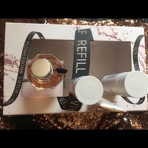 Refillable flower bomb set