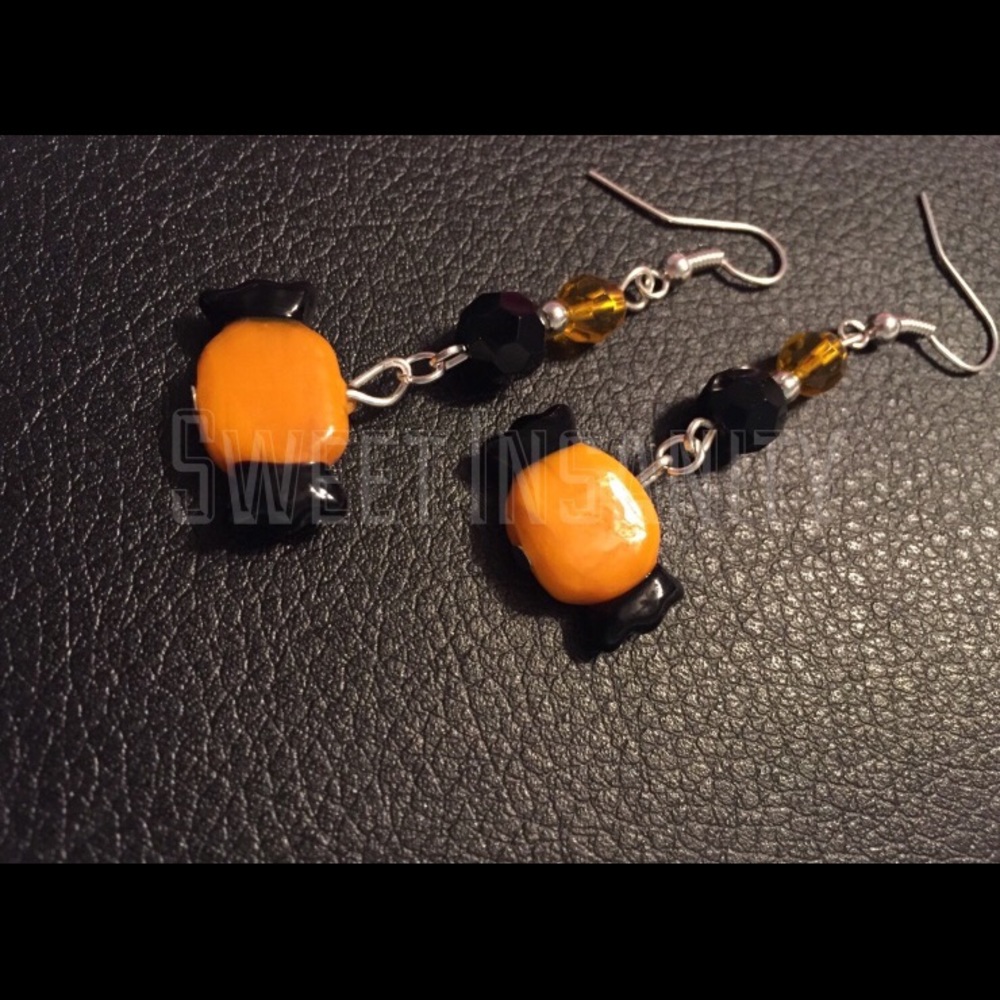 Lampwork Candy Halloween earrings. NWOT