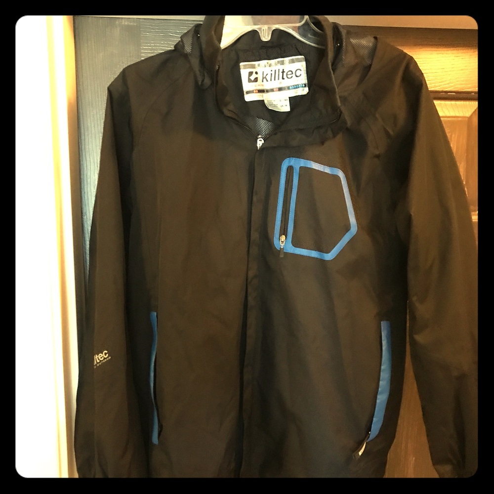 Killtec- waterproof wind jacket . REÍ product.
