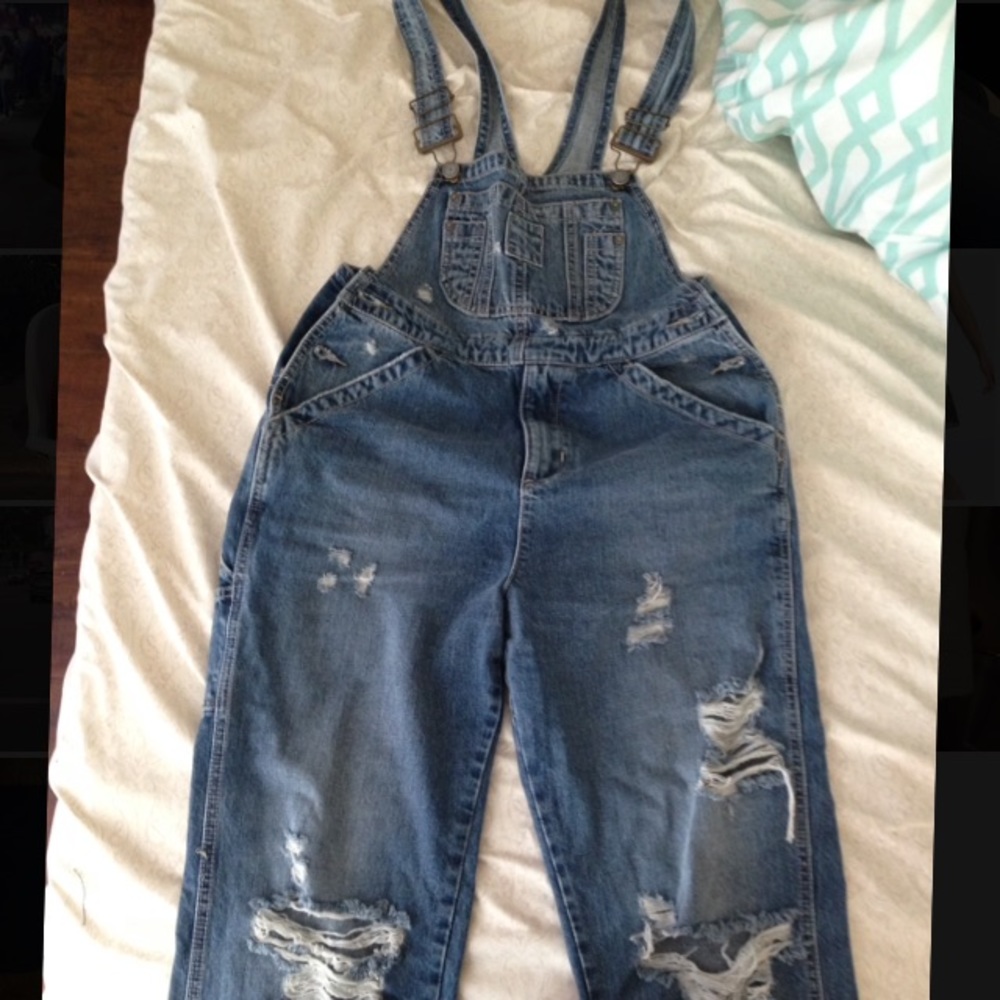 LF Carmar  mazon overalls!