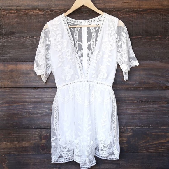 White Lace Embroidered Mesh Short Sleeve Romper - Picture 6 of 7