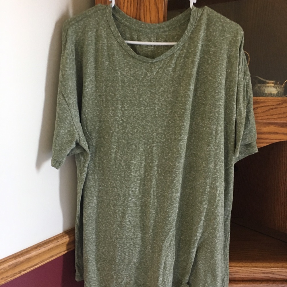 Men's LuLaRoe Patrick tee