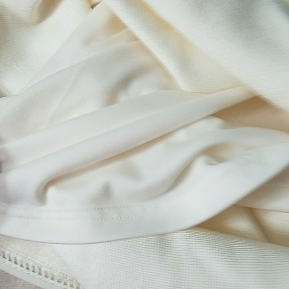LAST CHANCE! WILL BE DONATED! Beautiful Skirt - Picture 8 of 8