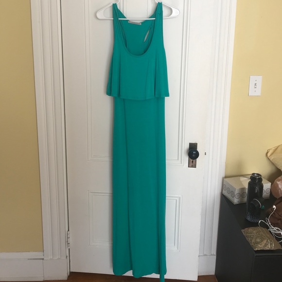 rolla coster Dresses & Skirts - Cute maxi dress. Size M, but very stretchy.
